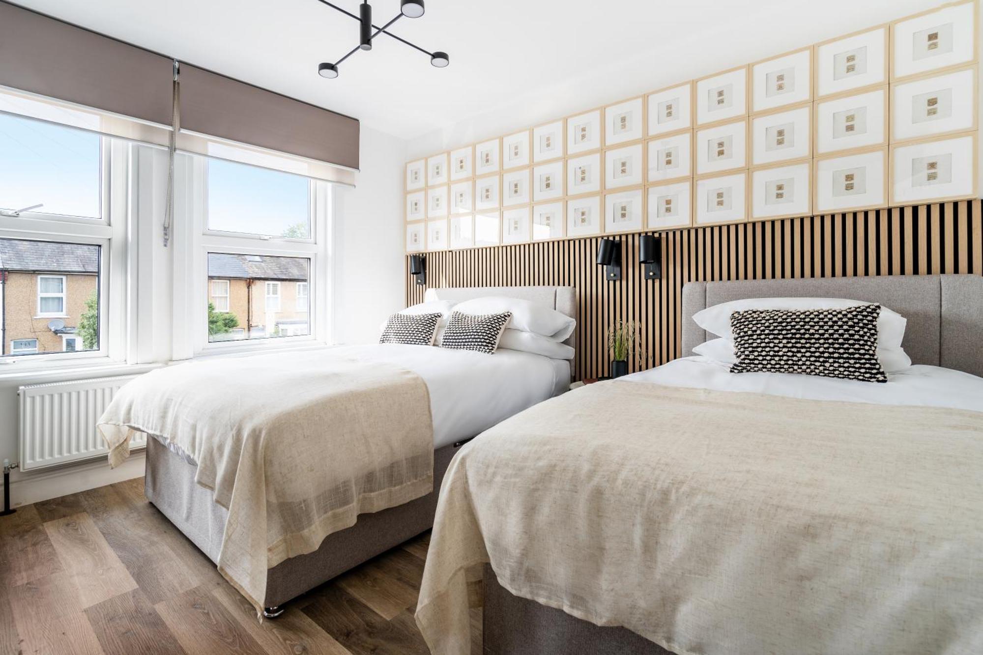 Newly Designed, 2Br Apt, 5Min From Northwood London Tube Station, Nato Hq, Ideal For Wembley, Warner Studio, Contractors 外观 照片