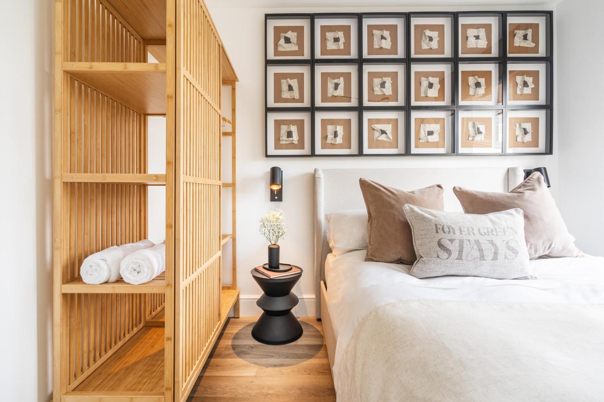 Newly Designed, 2Br Apt, 5Min From Northwood London Tube Station, Nato Hq, Ideal For Wembley, Warner Studio, Contractors 外观 照片