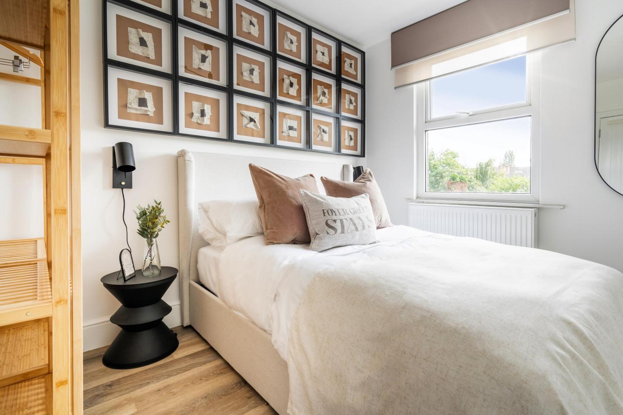 Newly Designed, 2Br Apt, 5Min From Northwood London Tube Station, Nato Hq, Ideal For Wembley, Warner Studio, Contractors 外观 照片
